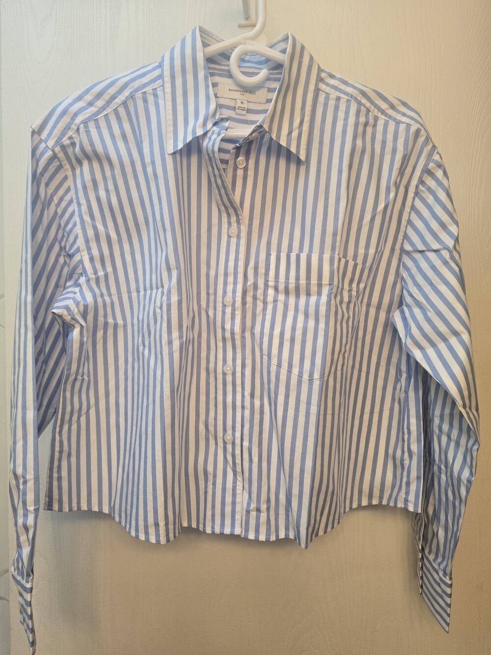 New Banana Republic Boxy Cropped Cotton Blue White Striped Shirt Women’s Medium